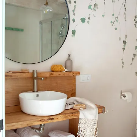 Дом отдыха Wishome-Casa Muy Especial Con Piscina Climatizada, Cerca De Comillas *
