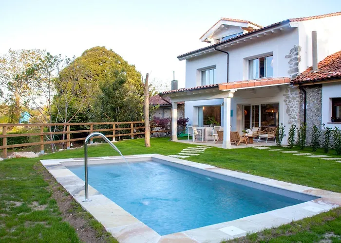 Wishome-casa Independiente Con Gran Jardin Y Piscina Climatizada